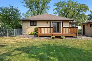 3407 Woodbine Ln N, Brooklyn Center, MN 55429 - Photo 3