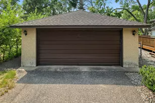 3407 Woodbine Ln N, Brooklyn Center, MN 55429 - Photo 35