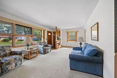 3407 Woodbine Lane N, Brooklyn Center, MN 55429 - Photo 9