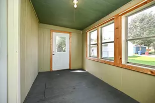 363 Chatfield St, Winona, MN 55987 - Photo 21