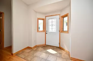 363 Chatfield St, Winona, MN 55987 - Photo 3