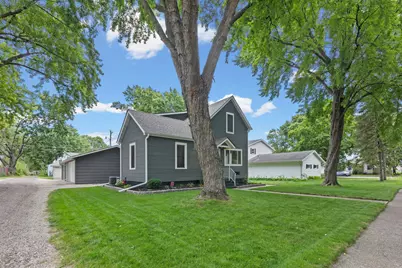 1416 Ford Avenue N, Glencoe, MN 55336 - Photo 3
