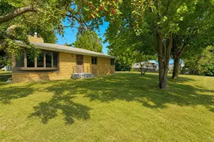 515 NW 6th St, Grand Rapids, MN 55744 - Photo 29
