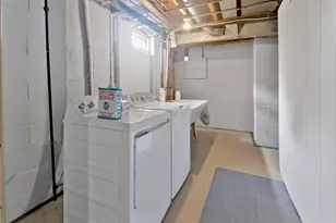 545 Frontenac Pl, Saint Paul, MN 55104 - Photo 27