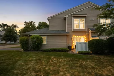 5050 149th Street N #2, Hugo, MN 55038 - Photo 3