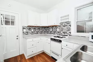 1036 14th St N, Fargo, ND 58102 - Photo 9