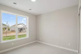 5200 Long Pointe Bay, Woodbury, MN 55129 - Photo 13