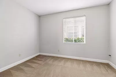1062 Front Avenue, Saint Paul, MN 55103 - Photo 17
