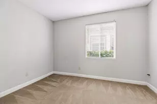 1062 Front Ave, Saint Paul, MN 55103 - Photo 17