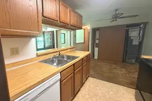 2543 Brookdale Ln, Brooklyn Park, MN 55444 - Photo 3