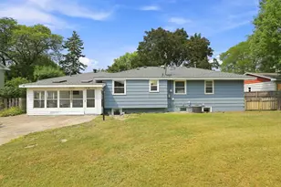 7556 Major Ave N, Brooklyn Park, MN 55443 - Photo 43