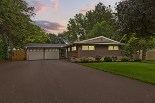 17 9th Ave SE, Faribault, MN 55021 - Photo 1