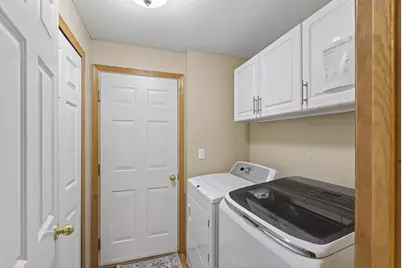 6598 154th Street W #136, Apple Valley, MN 55124 - Photo 11