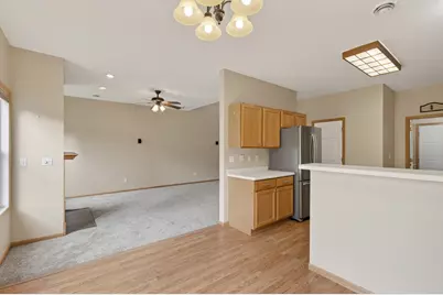 6598 154th Street W #136, Apple Valley, MN 55124 - Photo 9