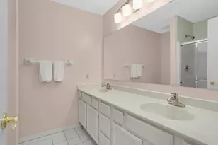 10945 Quebec Ave S, Bloomington, MN 55438 - Photo 13