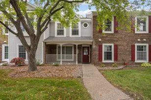 10945 Quebec Ave S, Bloomington, MN 55438 - Photo 1