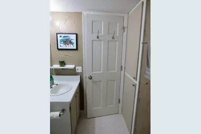 4371 Wilshire Boulevard #303, Mound, MN 55364 - Photo 25