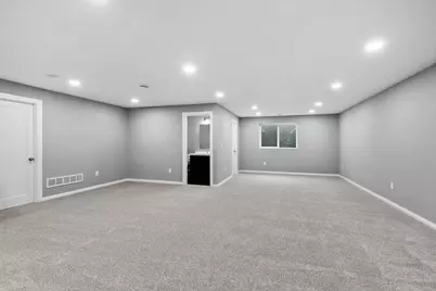 651 Elizabeth Way, Hudson, WI 54016 - Photo 33