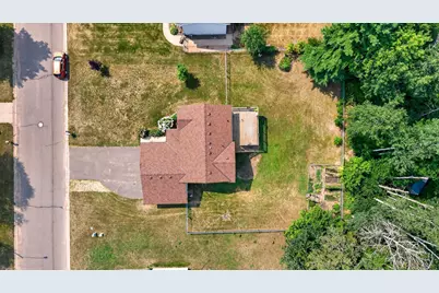 435 8th Avenue NE, Pine City, MN 55063 - Photo 5