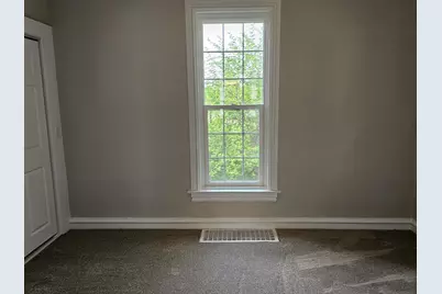 906 Russell Street, Saint Paul, MN 55106 - Photo 7