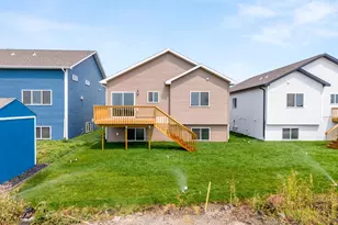 2515 38th Ave S, Moorhead, MN 56560 - Photo 35