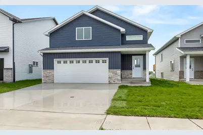 2623 38 Avenue S, Moorhead, MN 56560 - Photo 1