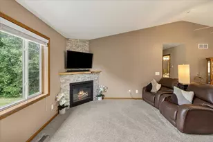 921 Aspen Ln, Montrose, MN 55363 - Photo 9