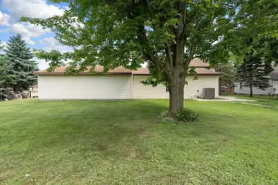 2209 6th Street NW, Austin, MN 55912 - Photo 55