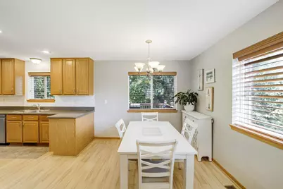 14995 Chestnut Lane, Savage, MN 55378 - Photo 9