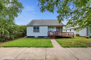 119 2nd Ave NE, Saint Cloud, MN 56304 - Photo 3