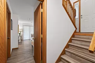 1010 E 145th St, Burnsville, MN 55337 - Photo 27
