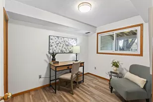 1010 E 145th St, Burnsville, MN 55337 - Photo 33