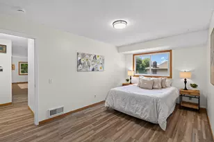 1010 E 145th St, Burnsville, MN 55337 - Photo 21