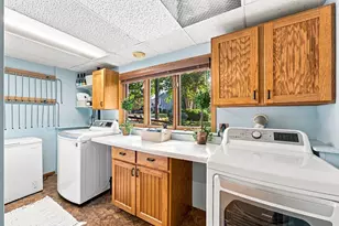 19002 Barrington Dr, Eden Prairie, MN 55346 - Photo 21