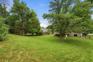 19002 Barrington Dr, Eden Prairie, MN 55346 - Photo 27