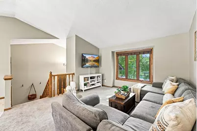 19002 Barrington Drive, Eden Prairie, MN 55346 - Photo 5