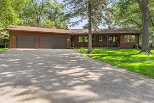 29270 Huxtable Point Rd, Merrifield, MN 56465 - Photo 5