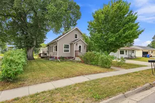 202 1st Ave SW, Dilworth, MN 56529 - Photo 1