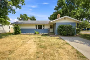 1914 15th St S, Moorhead, MN 56560 - Photo 1