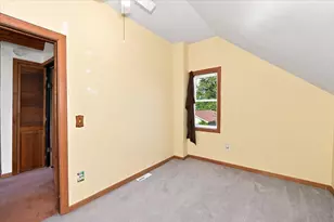 2009 Washington Ave, Superior, WI 54880 - Photo 13