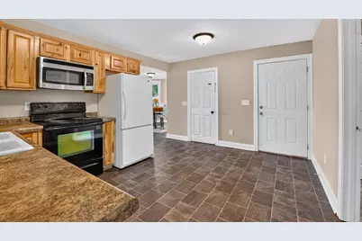106 Lark Street, Sandstone, MN 55072 - Photo 11