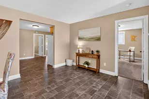 106 Lark St, Sandstone, MN 55072 - Photo 5