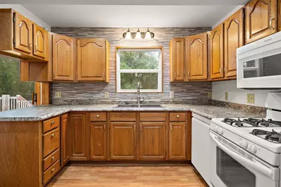 11310 12th Avenue N, Plymouth, MN 55441 - Photo 13