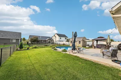 3129 Glasgow Street, River Falls, WI 54022 - Photo 45