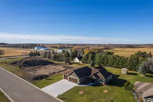 626 Lake Forest Cir, Detroit Lakes, MN 56501 - Photo 35