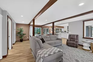 809 S Prairie St, Lake City, MN 55041 - Photo 9