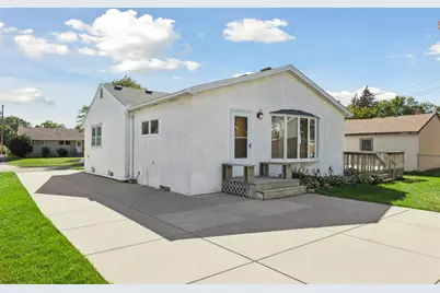 2047 Morgan Avenue, Saint Paul, MN 55116 - Photo 37
