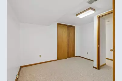 2047 Morgan Avenue, Saint Paul, MN 55116 - Photo 31