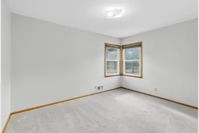 2047 Morgan Avenue, Saint Paul, MN 55116 - Photo 17