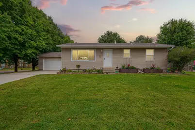 124 13th Avenue NW, Waseca, MN 56093 - Photo 3